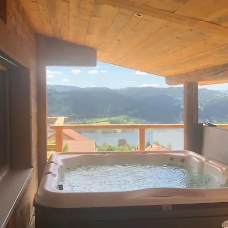 14p Vue Lac, Et Sauna