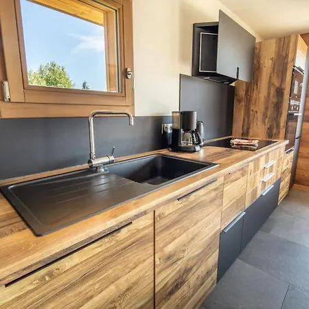 Chalet 14p Vue Lac, Et Sauna